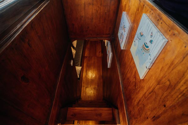 Tangga Lower Deck